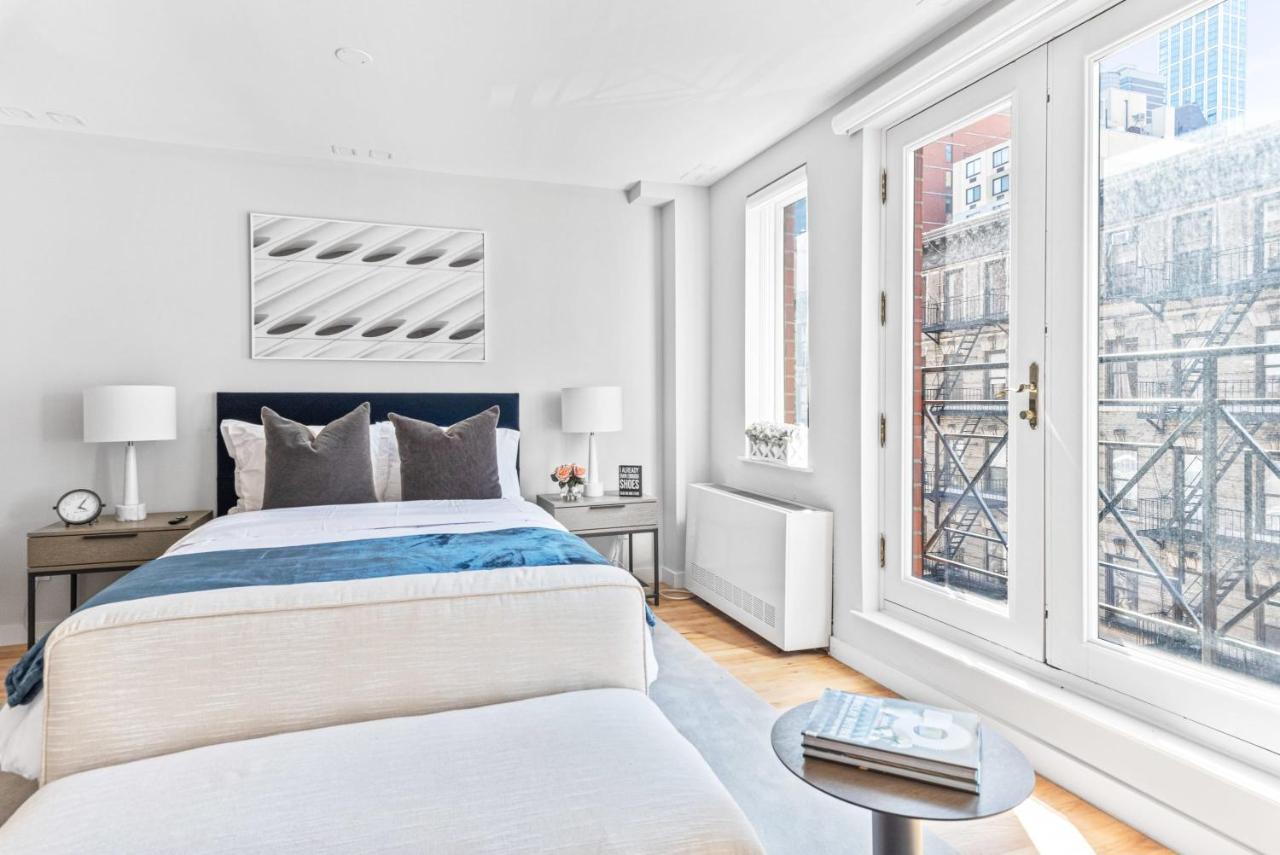 Hébergement de vacances Luxe Studio In Upper East Side With Charming Juliet Balcony New York